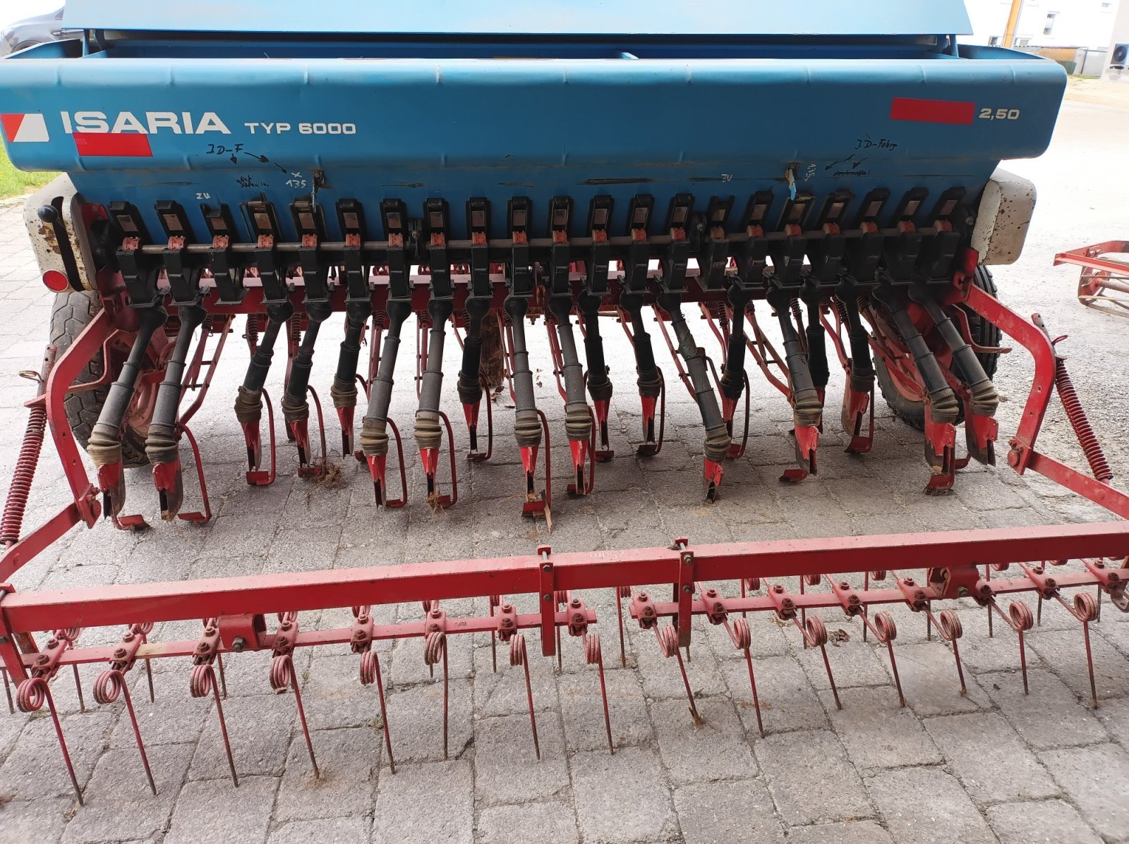 Sämaschine Türe ait Isaria 6000, Gebrauchtmaschine içinde Rainau (resim 2)