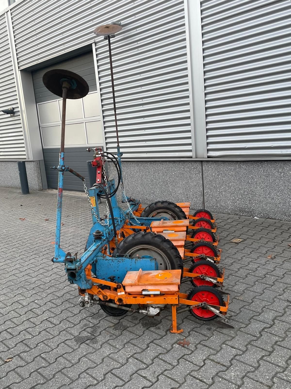 Sämaschine typu Kleine 6 rijen bieten zaaimachine, Gebrauchtmaschine v Roermond (Obrázek 4)