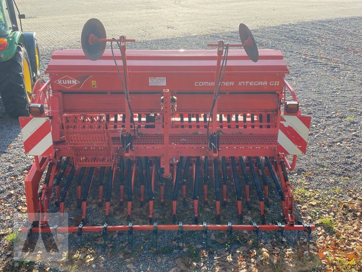 Sämaschine typu Kuhn HR3003 D u. Integra, Gebrauchtmaschine v Regensburg (Obrázek 3)