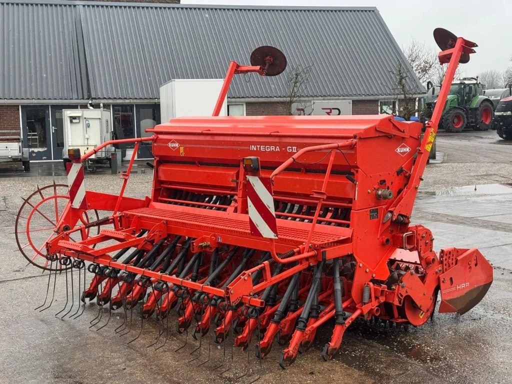 Sämaschine van het type Kuhn HRB 303 Kuh integ2 Zaaimachine Zaaicombinatie, Gebrauchtmaschine in Ruinerwold (Foto 5)