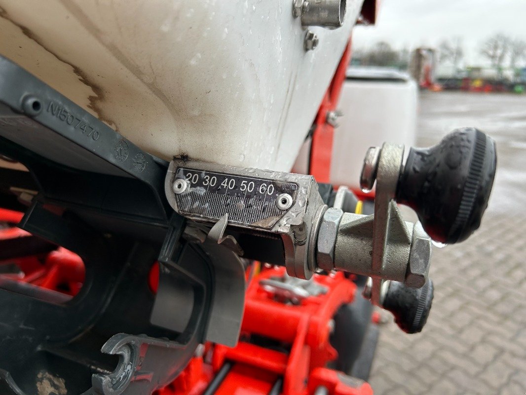 Sämaschine van het type Kuhn MAXIMA 3 RT E, Gebrauchtmaschine in Sittensen (Foto 13)