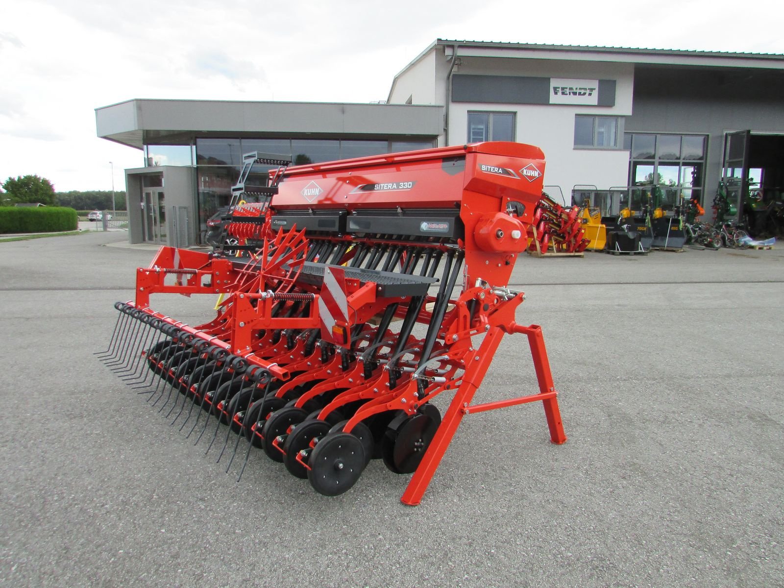 Sämaschine typu Kuhn SITERA 330-24 M + HRB 303, Gebrauchtmaschine v Saxen (Obrázek 9)