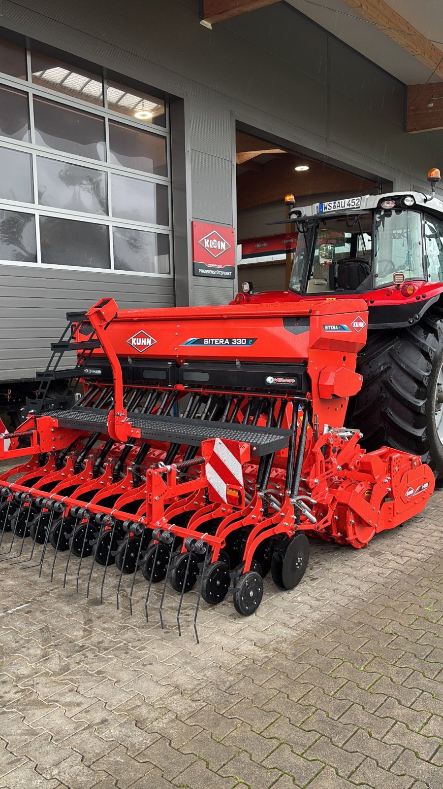 Sämaschine of the type Kuhn Sitera 330e, Neumaschine in Amerang (Picture 1)