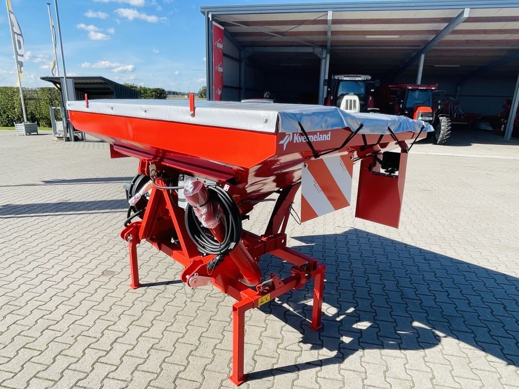 Sämaschine of the type Kverneland DF 1 Fronttank, Neumaschine in Coevorden (Picture 6)