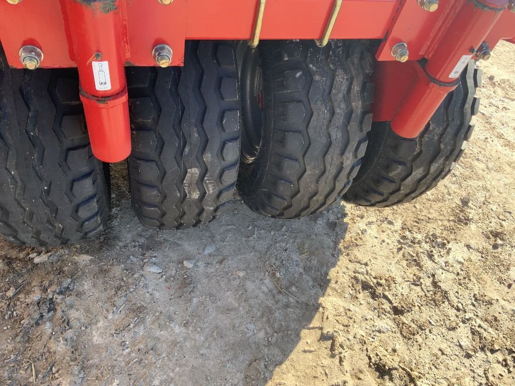 Sämaschine tipa Kverneland DF-2, Gebrauchtmaschine u BRACHY (Slika 9)