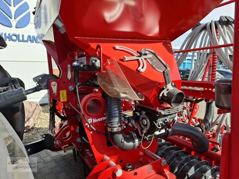 Sämaschine des Typs Kverneland E-Drill mit S-Serie Kreiselegge, Neumaschine in Altenberge (Bild 11)