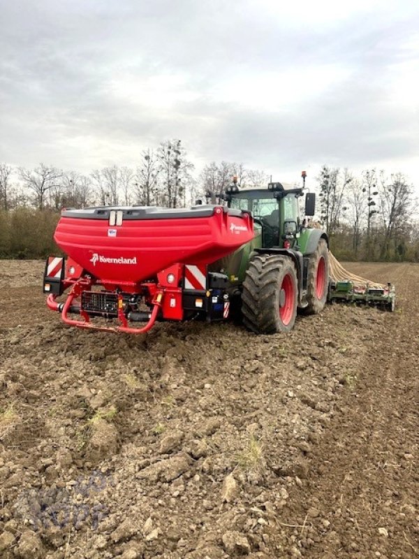 Sämaschine des Typs Kverneland Kverneland F-Drill Compact Maxi  DUO Doppel Fronttank 2200 L, Gebrauchtmaschine in Schutterzell (Bild 4)