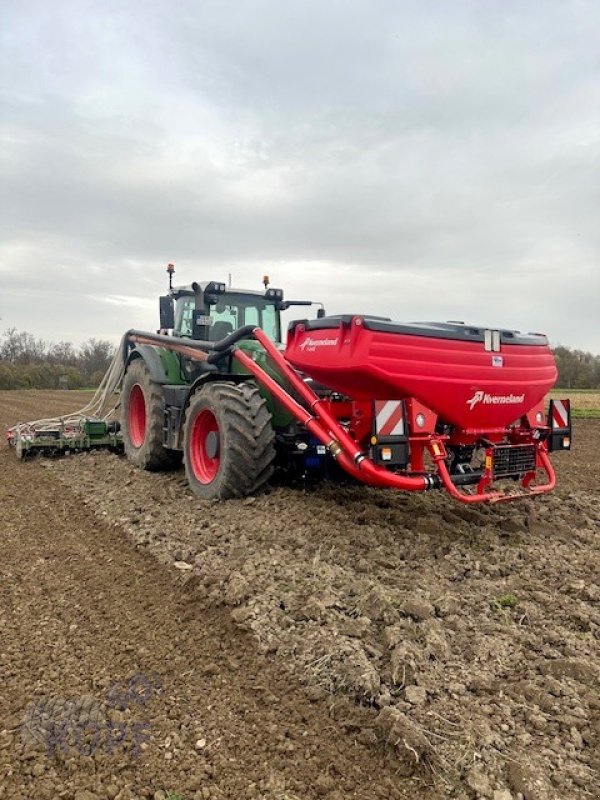 Sämaschine des Typs Kverneland Kverneland F-Drill Compact Maxi  DUO Doppel Fronttank 2200 L, Gebrauchtmaschine in Schutterzell (Bild 7)