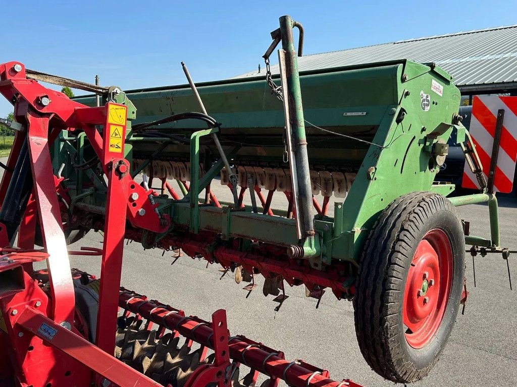 Sämaschine typu Lely Terra Rotorkopeg met Hassia DU 100 zaaimachine, Gebrauchtmaschine v BENNEKOM (Obrázek 8)