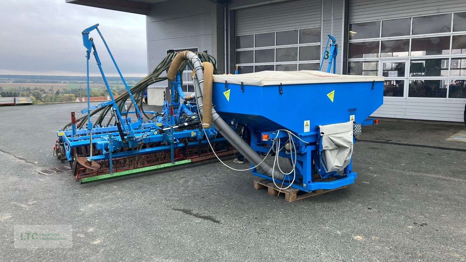 Sämaschine del tipo Lemken 6 m, Gebrauchtmaschine In Großpetersdorf (Immagine 1)