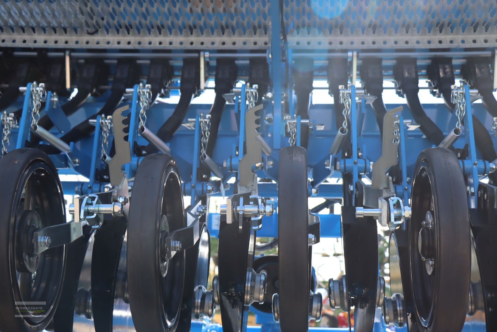 Sämaschine del tipo Lemken Zirkon 8+Saphir 10 I, Neumaschine en Gampern (Imagen 18)