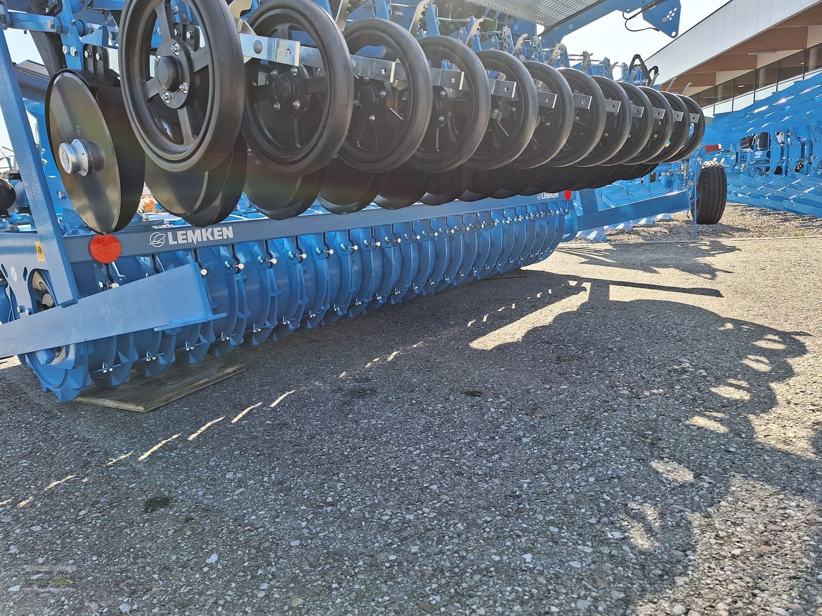 Sämaschine des Typs Lemken Zirkon 8+Saphir 9, Neumaschine in Gampern (Bild 14)