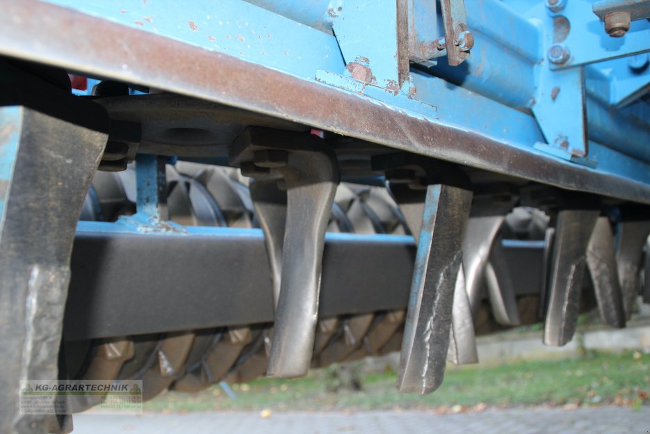 Sämaschine tip Lemken Zirkon 9/300 + Solitair 8/300 Säkombination, Gebrauchtmaschine in Langensendelbach (Poză 16)