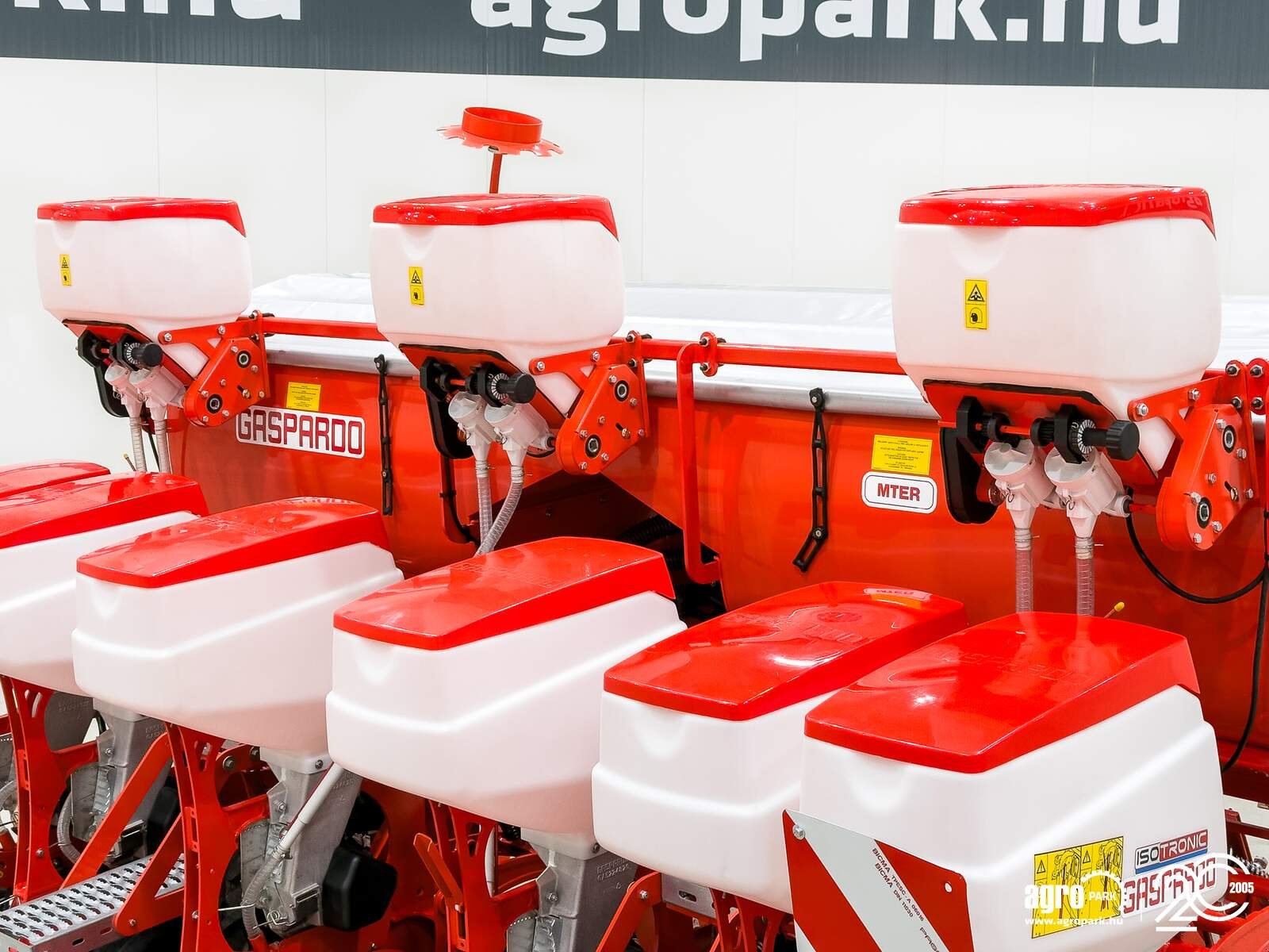 Sämaschine typu Maschio MTE Isotronic 6-row ISOBUS precision seed drill with electric microgranulate dispenser, Gebrauchtmaschine v Csengele (Obrázek 10)