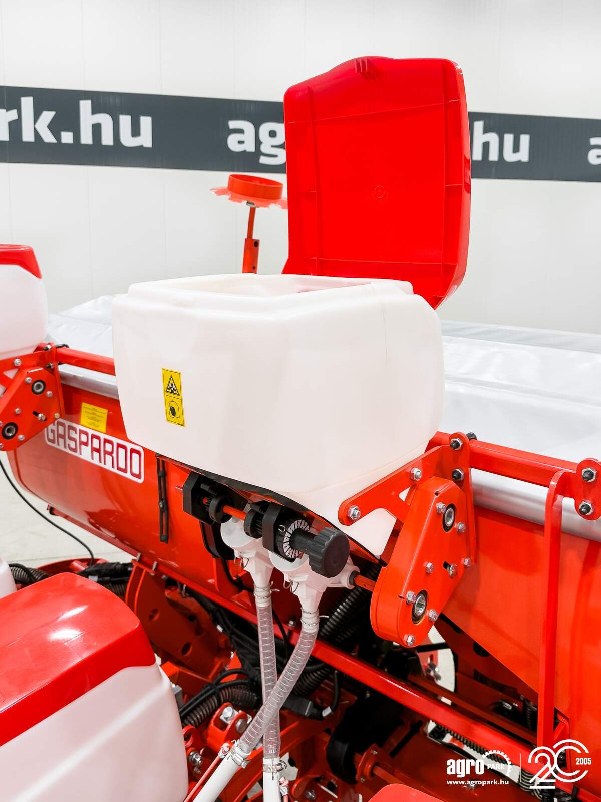 Sämaschine typu Maschio MTE Isotronic 6-row ISOBUS precision seed drill with electric microgranulate dispenser, Gebrauchtmaschine v Csengele (Obrázek 13)