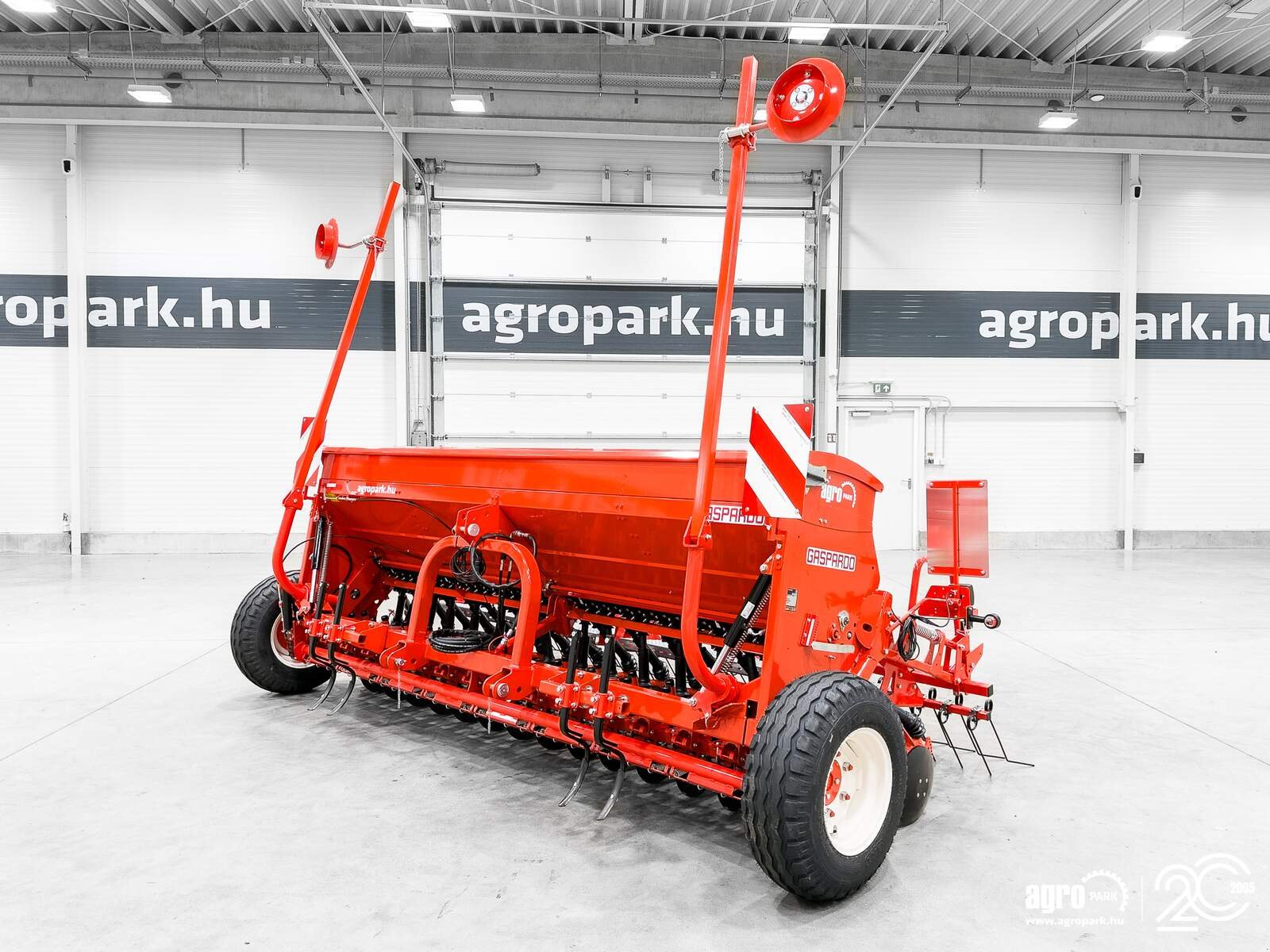 Sämaschine tip Maschio Nina 400 seed drill, 4 m working width, 1050 liter seed hopper, 12 cm row spacing, track eradicator, Gebrauchtmaschine in Csengele (Poză 3)