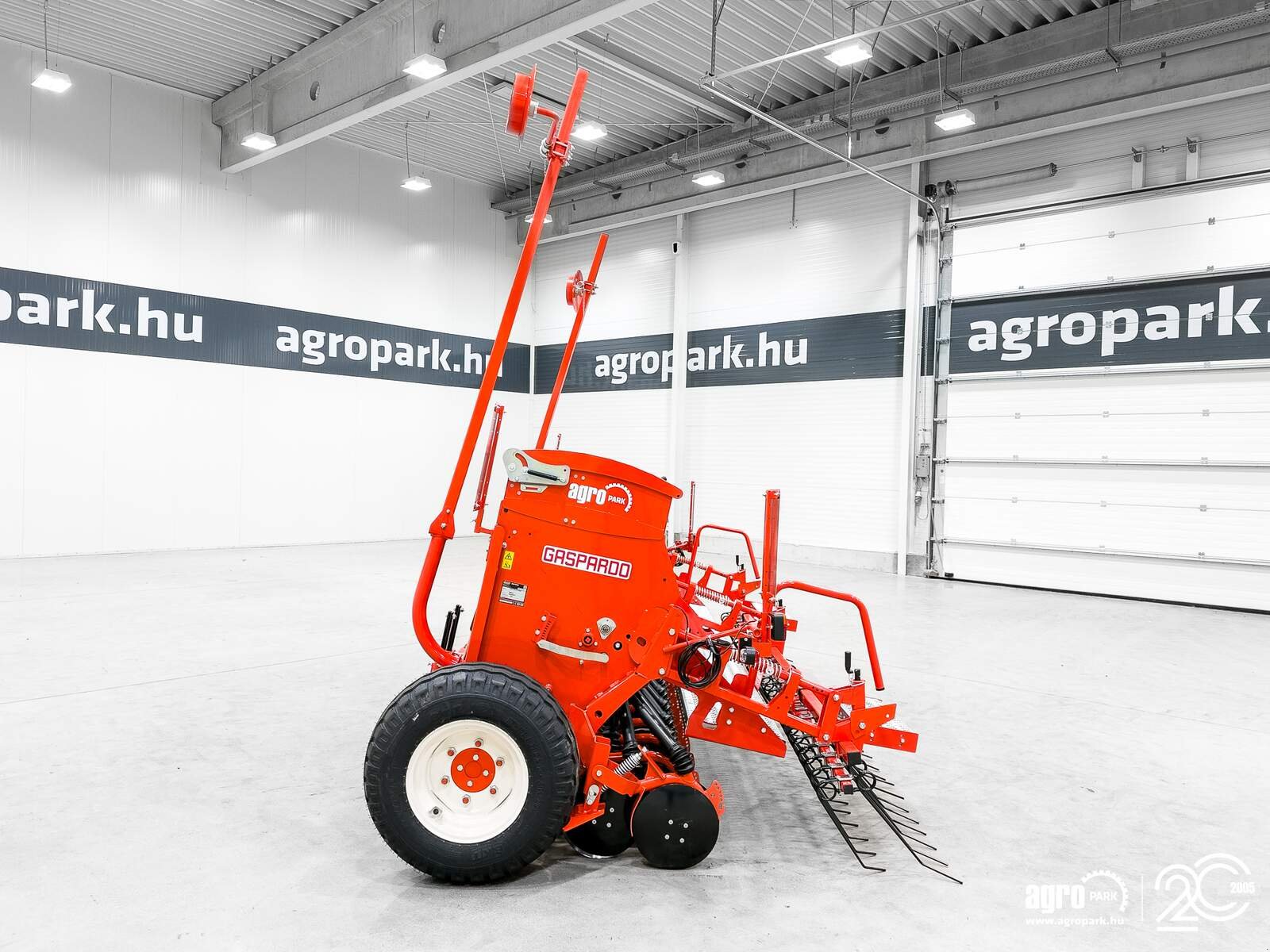 Sämaschine tip Maschio Nina 400 seed drill, 4 m working width, 1050 liter seed hopper, 12 cm row spacing, track eradicator, Gebrauchtmaschine in Csengele (Poză 5)