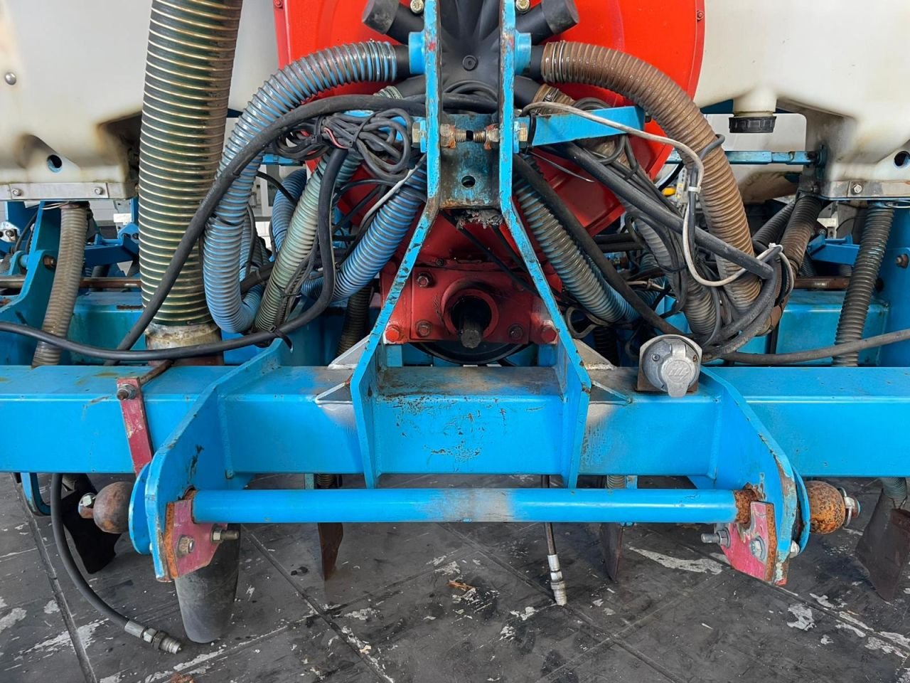 Sämaschine typu Monosem 6 rij maiszaaimachine, Gebrauchtmaschine v Vriezenveen (Obrázek 9)