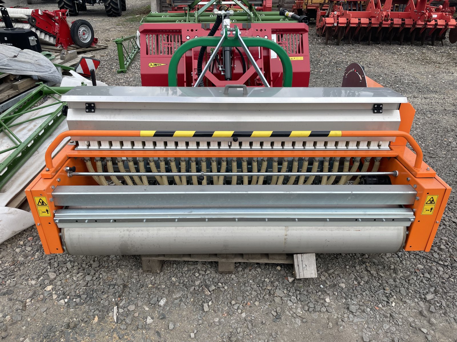 Sämaschine of the type Ortomec Multi Seed 180/29, Neumaschine in Dannstadt-Schauernheim (Picture 1)