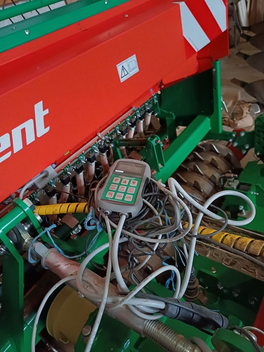 Sämaschine of the type Regent Orbit M3000 + Seedstar RSM 312, Gebrauchtmaschine in Saxen (Picture 3)