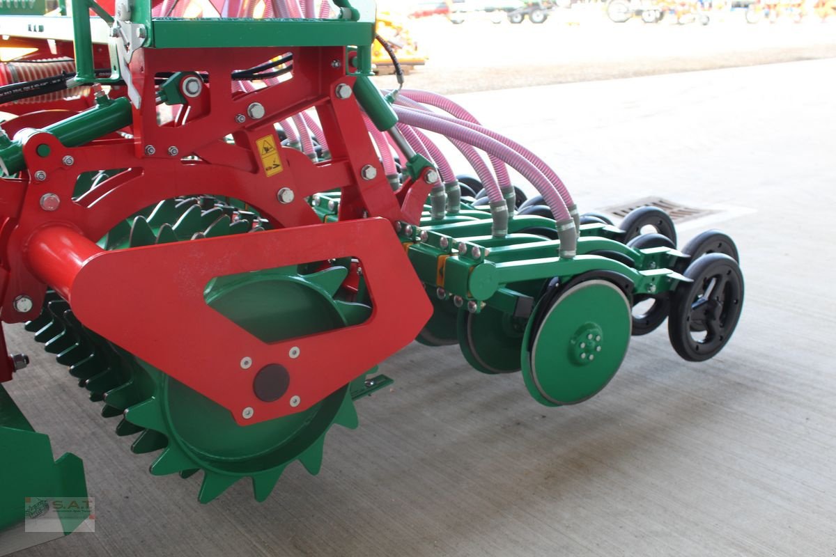 Sämaschine tip Sonstige Agro Masz Ikar Fronttank+Säschiene Doppelscheibe, Neumaschine in Eberschwang (Poză 25)