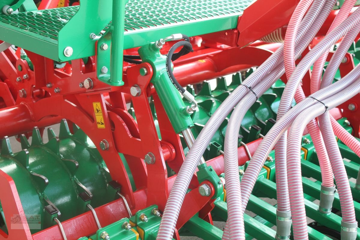 Sämaschine tip Sonstige Agro Masz Ikar Fronttank+Säschiene Doppelscheibe, Neumaschine in Eberschwang (Poză 28)
