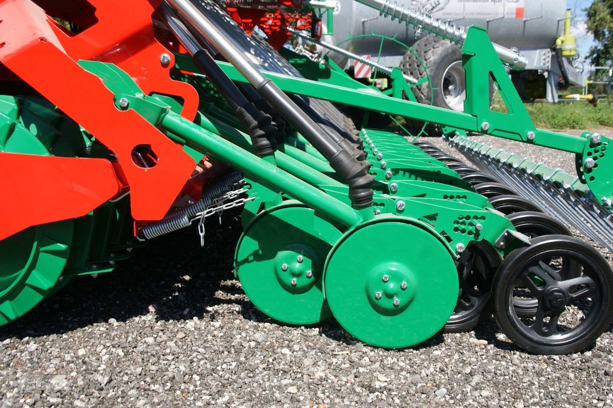 Sämaschine des Typs Sonstige Agro Masz SN 300 + ANA 300 Säkombination, Neumaschine in Eberschwang (Bild 21)