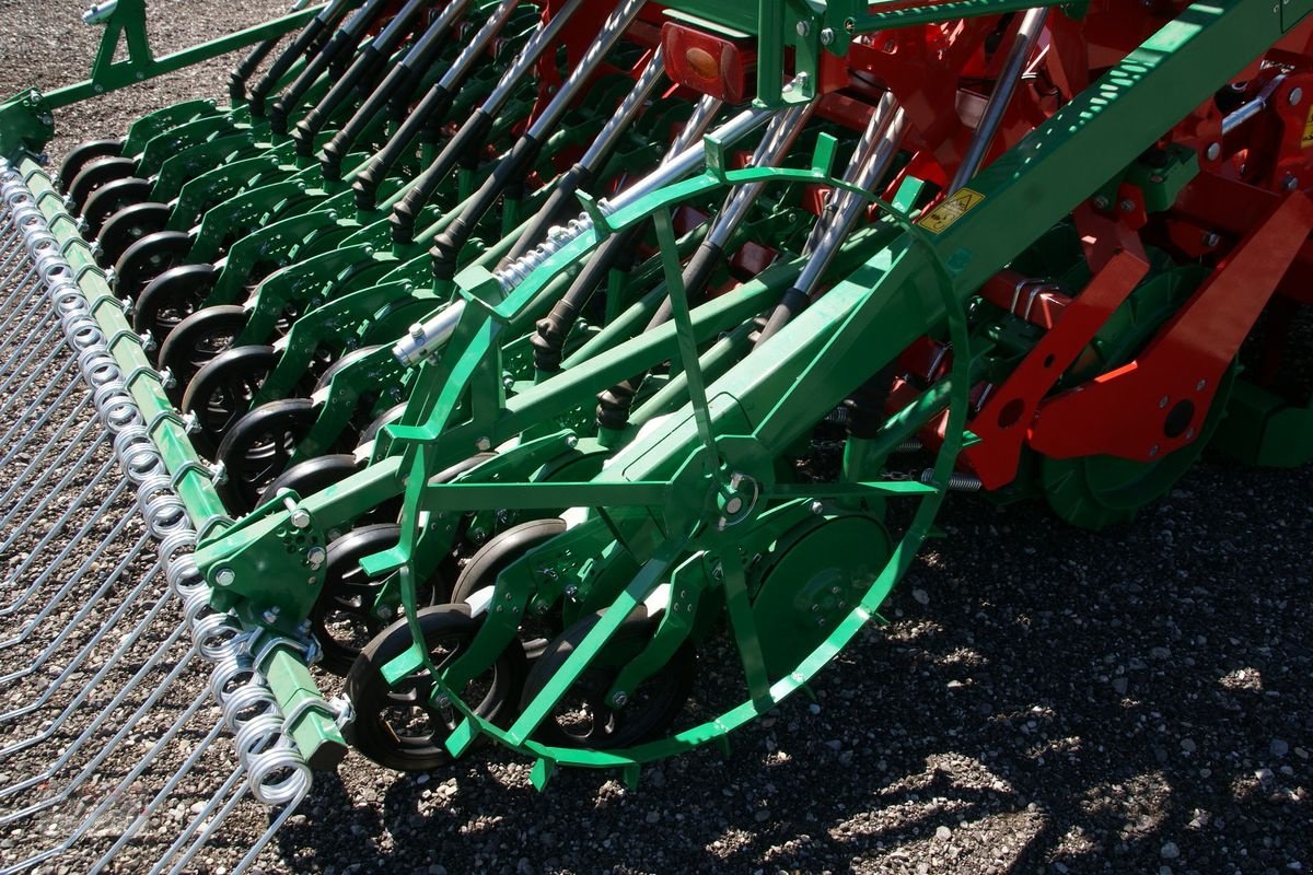 Sämaschine des Typs Sonstige Agro Masz SN 300 + ANA 300 Säkombination, Neumaschine in Eberschwang (Bild 15)