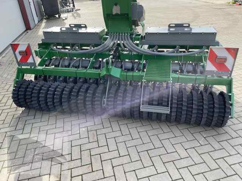 Sämaschine des Typs Voratek Scheibenschar Schlitzdrillmaschine, Neumaschine in Südheide (Bild 12)