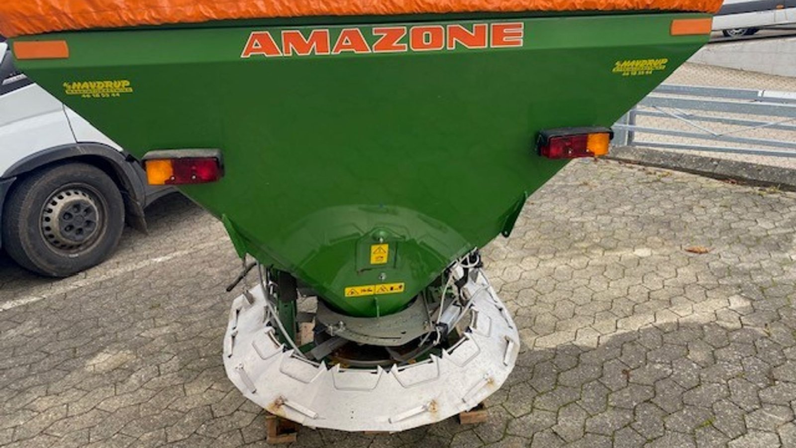 Sandstreuer & Salzstreuer typu Amazone E+S 750, Gebrauchtmaschine v Helsinge (Obrázek 2)