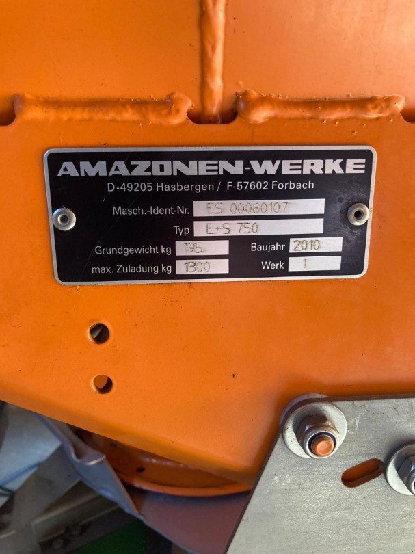 Sandstreuer & Salzstreuer of the type Amazone E+S 750, Gebrauchtmaschine in Hindelbank (Picture 10)