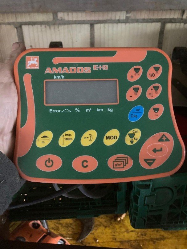 Sandstreuer & Salzstreuer of the type Amazone E+S 750, Gebrauchtmaschine in Hindelbank (Picture 2)