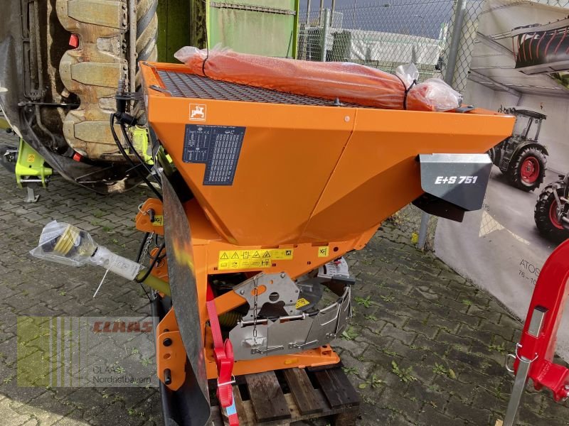 Sandstreuer & Salzstreuer des Typs Amazone E+S 751 KOMMUNAL, Neumaschine in Schwandorf (Bild 4)