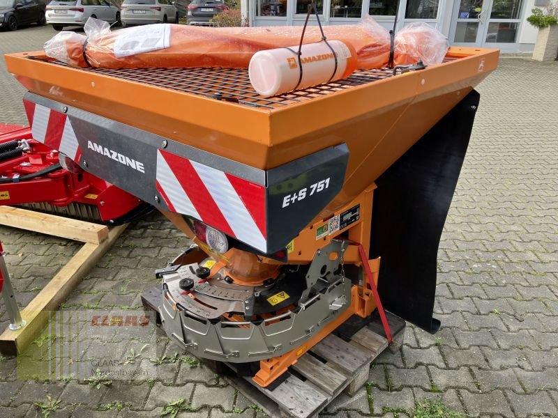 Sandstreuer & Salzstreuer des Typs Amazone E+S 751 KOMMUNAL, Neumaschine in Schwandorf (Bild 6)