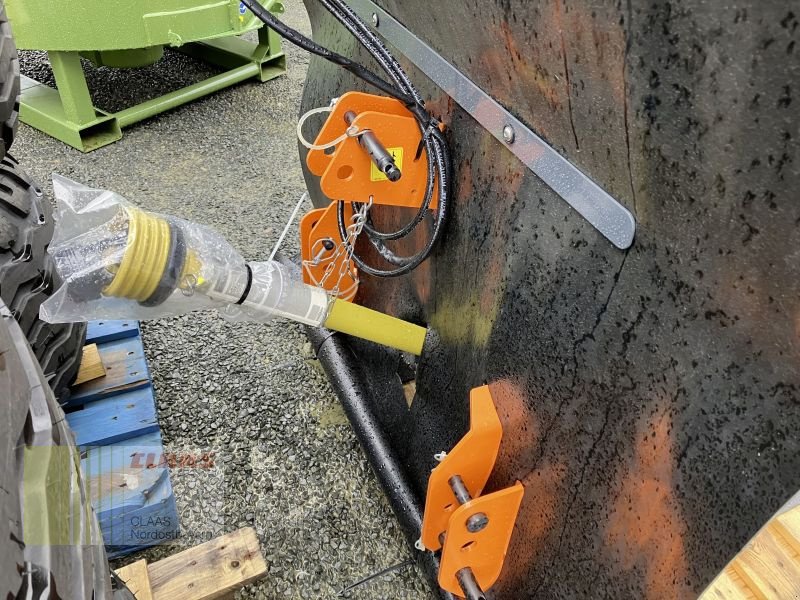 Sandstreuer & Salzstreuer des Typs Amazone E+S 751 KOMMUNAL, Neumaschine in Altenstadt a.d. Waldnaab (Bild 9)