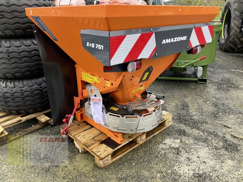 Sandstreuer & Salzstreuer des Typs Amazone E+S 751 KOMMUNAL, Neumaschine in Altenstadt a.d. Waldnaab (Bild 1)