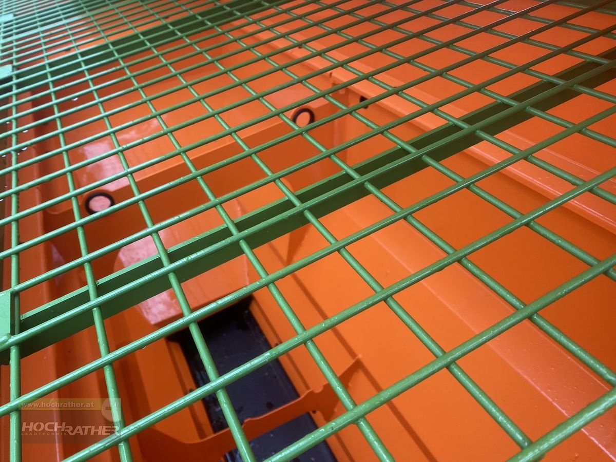 Sandstreuer & Salzstreuer of the type Amazone Ice Tiger, Vorführmaschine in Kronstorf (Picture 11)