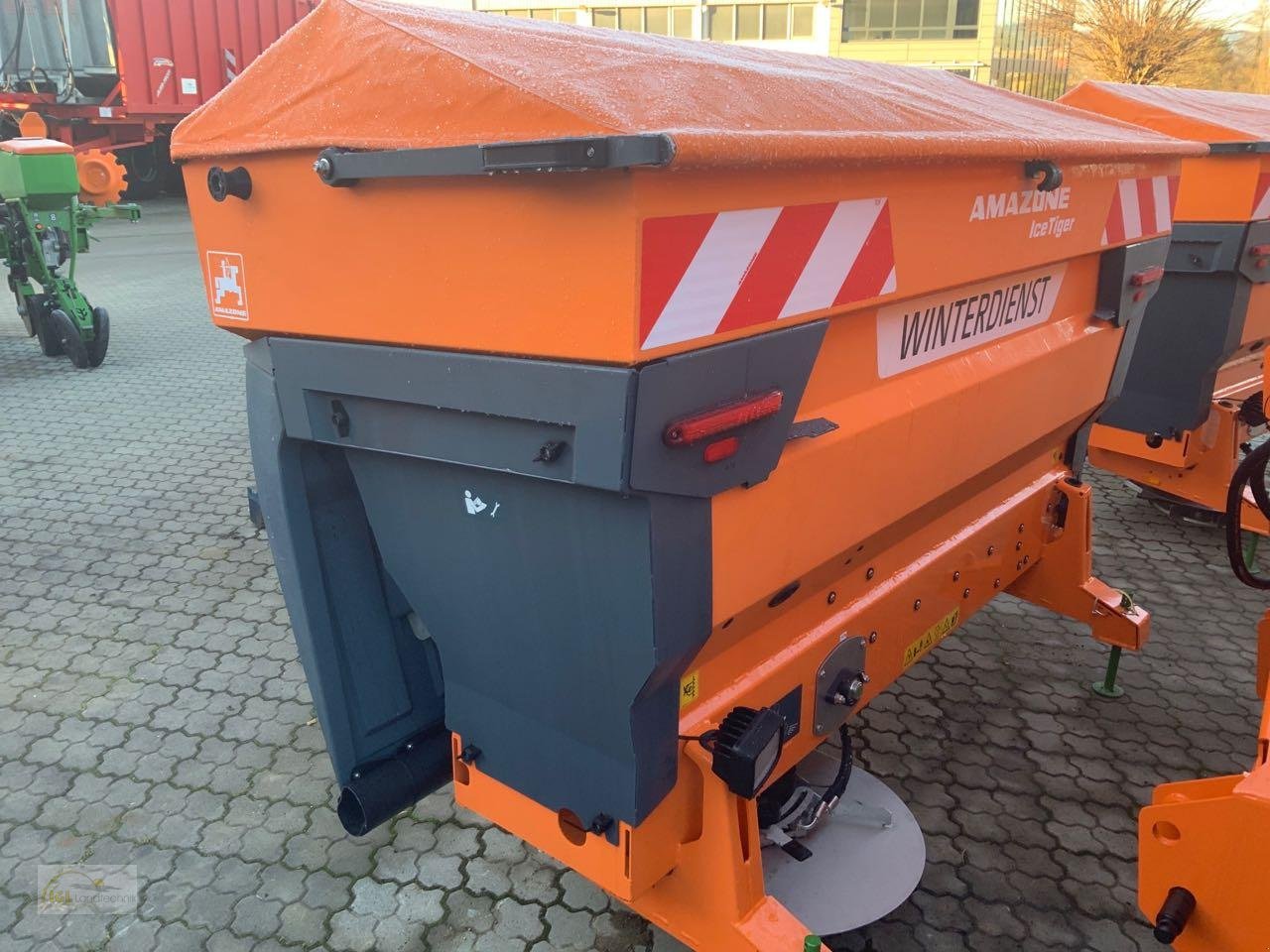 Sandstreuer & Salzstreuer типа Amazone IceTiger orange, Neumaschine в Pfreimd (Фотография 5)
