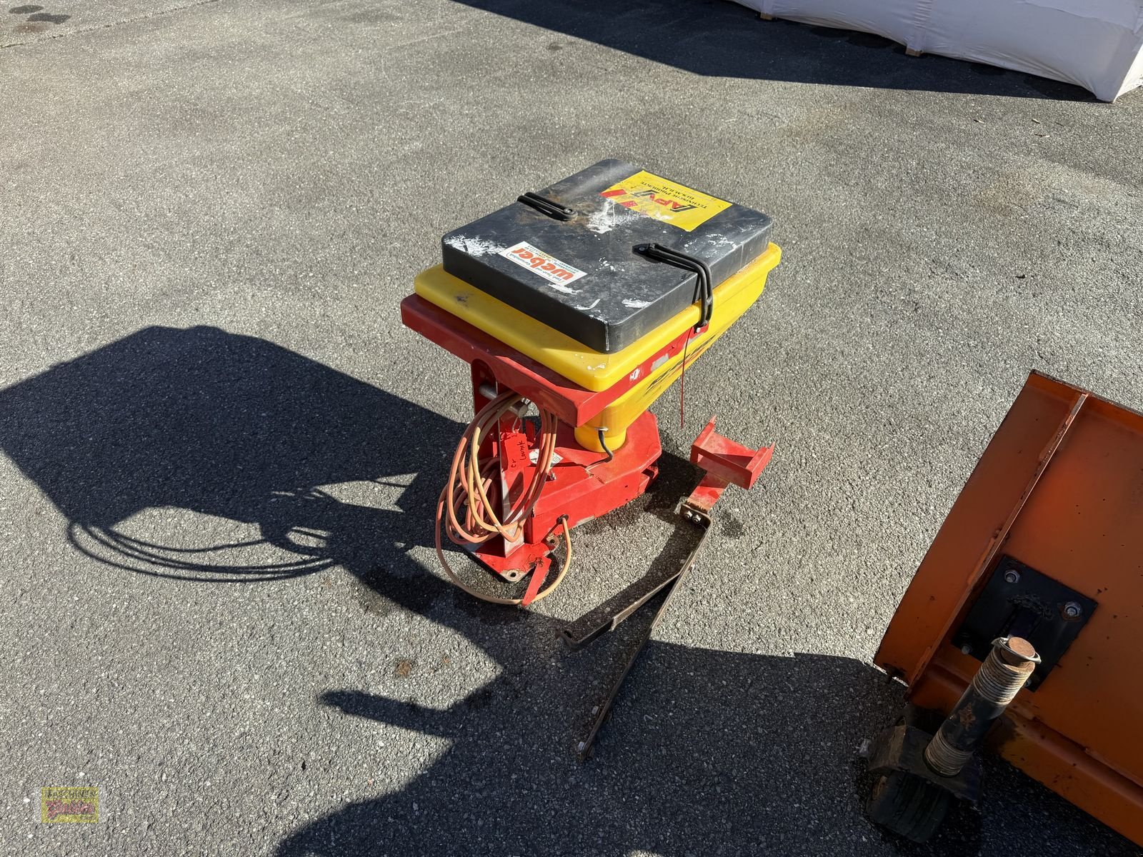 Sandstreuer & Salzstreuer tipa APV KS 40 WD M2 Kleinstreuer, Gebrauchtmaschine u Kötschach (Slika 8)