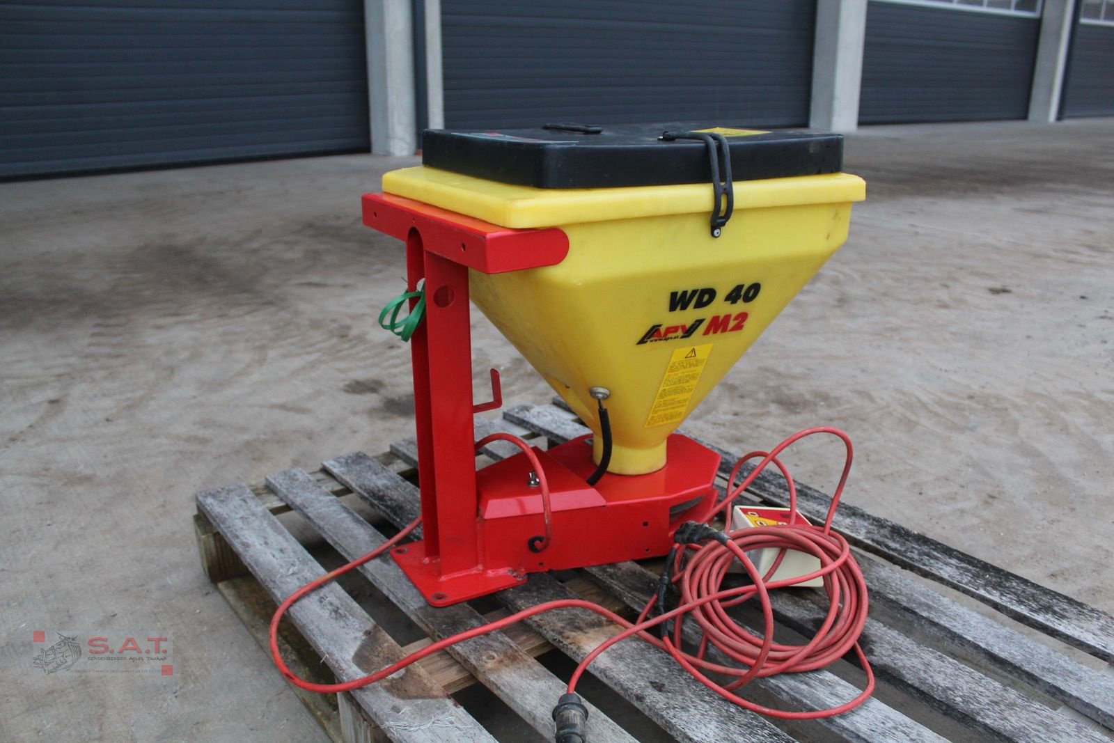 Sandstreuer & Salzstreuer tip APV Salzstreuer APV WD 40-wenig gebraucht, Gebrauchtmaschine in Eberschwang (Poză 1)