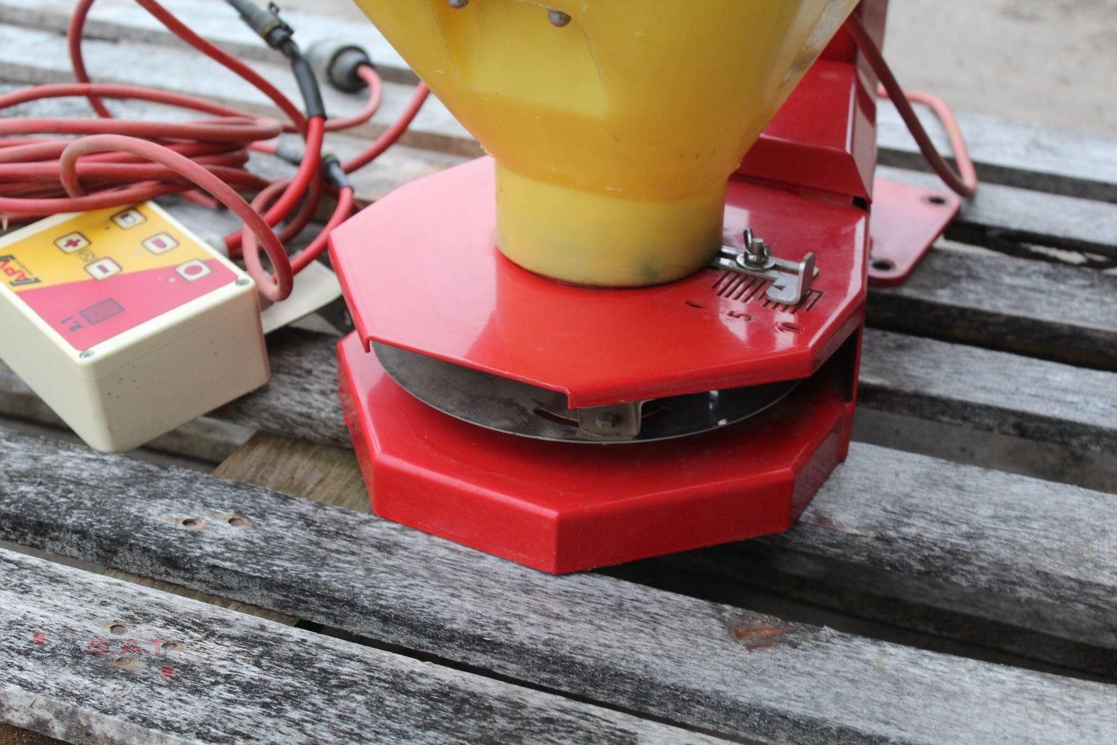 Sandstreuer & Salzstreuer tip APV Salzstreuer APV WD 40-wenig gebraucht, Gebrauchtmaschine in Eberschwang (Poză 6)