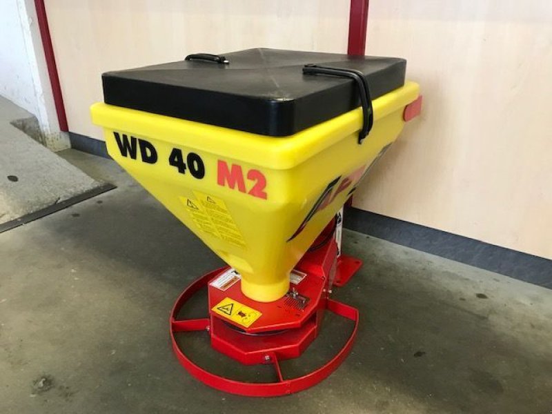 Sandstreuer & Salzstreuer des Typs APV Salzstreuer WD40M2 Winterdienststreuer, Neumaschine in Tamsweg (Bild 2)