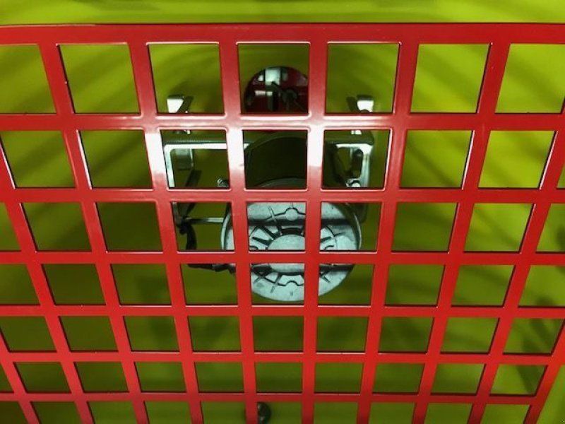 Sandstreuer & Salzstreuer des Typs APV Salzstreuer WD40M2 Winterdienststreuer, Neumaschine in Tamsweg (Bild 7)