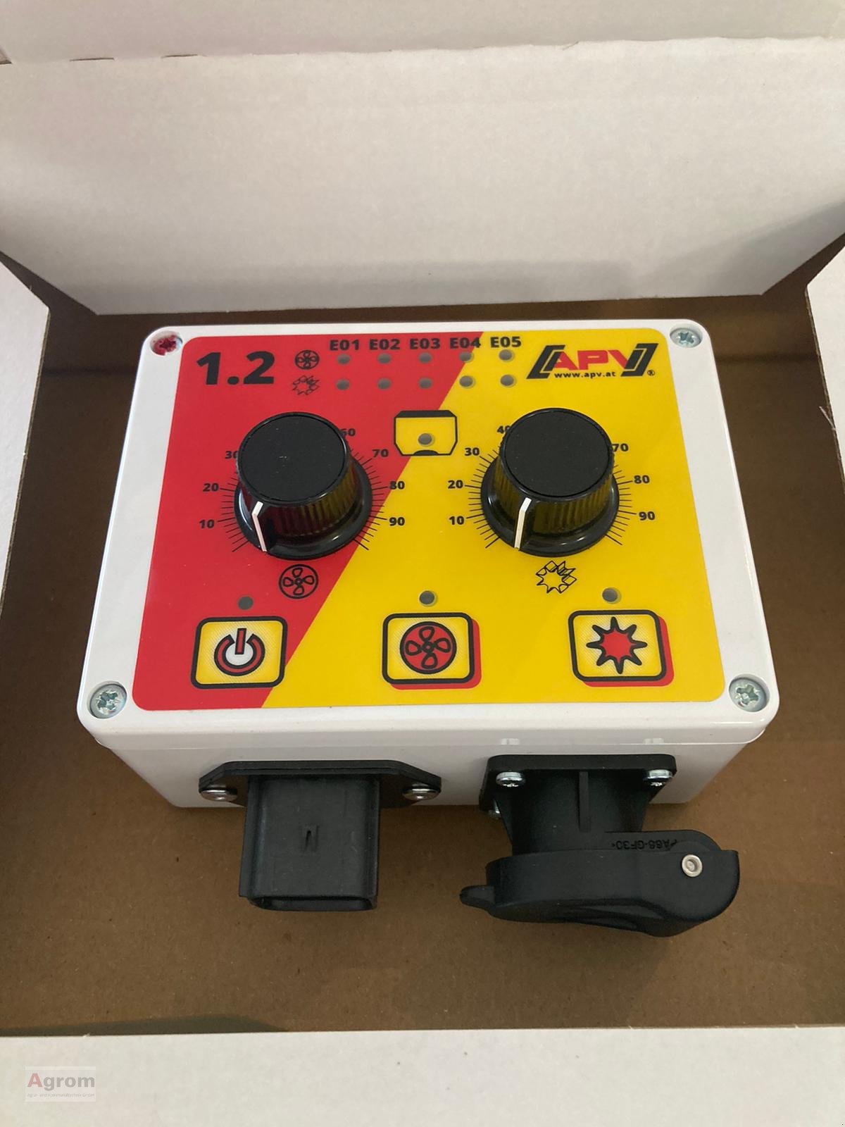 Sandstreuer & Salzstreuer of the type APV UDW 100 M1, Neumaschine in Münsingen (Picture 3)