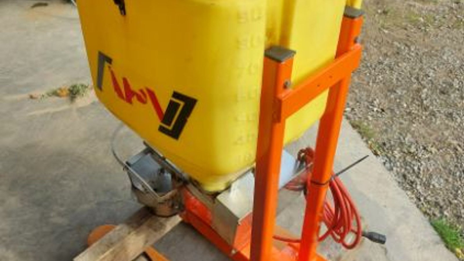 Sandstreuer & Salzstreuer типа APV WD 100 M3 WD 100 M3, Gebrauchtmaschine в Odense SV (Фотография 2)