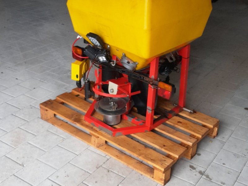 Sandstreuer & Salzstreuer del tipo APV WD 250 M1, Gebrauchtmaschine In Biberbach (Immagine 1)