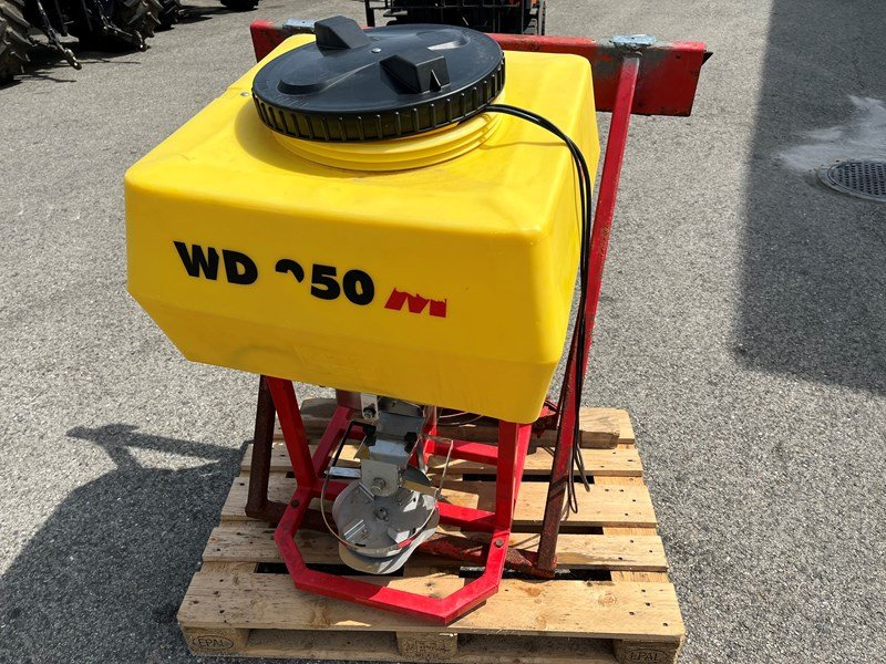 Sandstreuer & Salzstreuer typu APV WD 250 M2, Gebrauchtmaschine w Courtedoux (Zdjęcie 1)