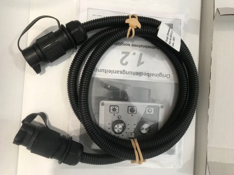 Sandstreuer & Salzstreuer des Typs APV Winterdienststreuer UDW 100 M1, Neumaschine in Tamsweg (Bild 14)