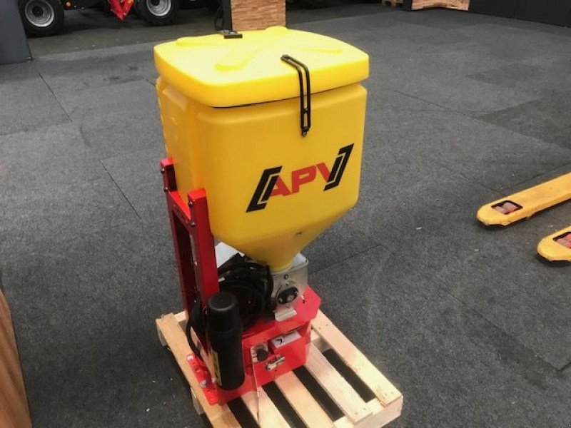 Sandstreuer & Salzstreuer des Typs APV Winterdienststreuer UDW 100 M1, Neumaschine in Tamsweg (Bild 9)