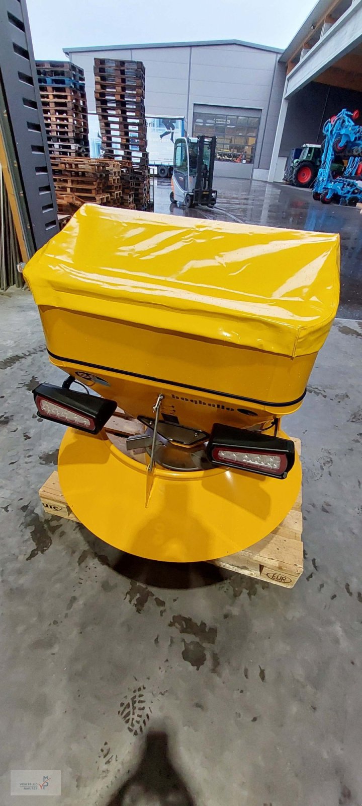 Sandstreuer & Salzstreuer Türe ait Bogballe S2, Neumaschine içinde Mahlberg-Orschweier (resim 2)